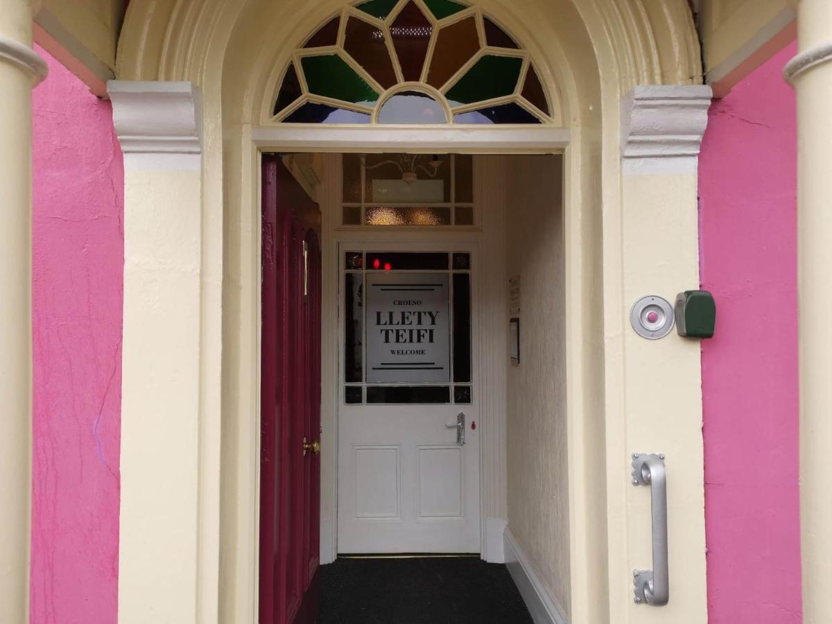Llety Teifi Guest House Cardigan Buitenkant foto