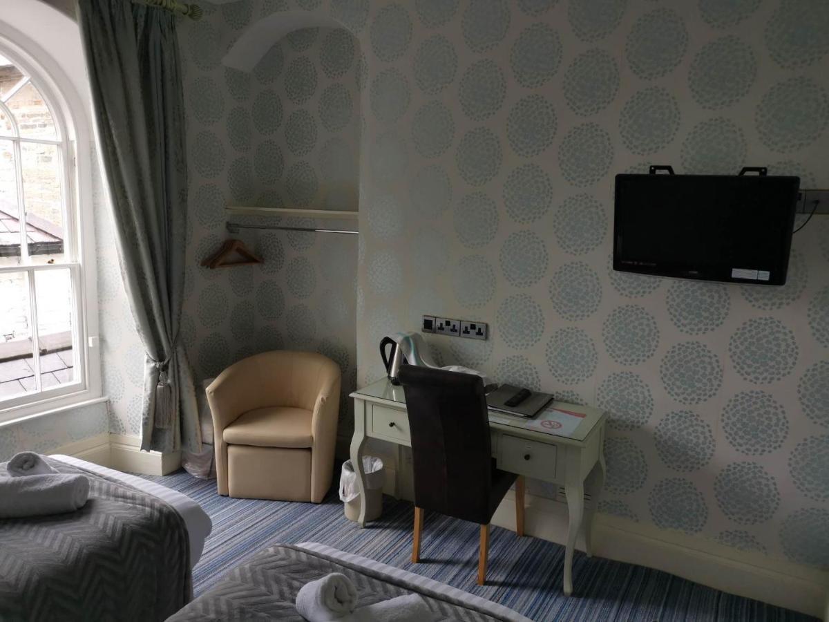 Llety Teifi Guest House Cardigan Buitenkant foto