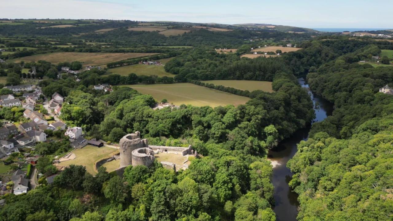 Llety Teifi Guest House Cardigan Buitenkant foto