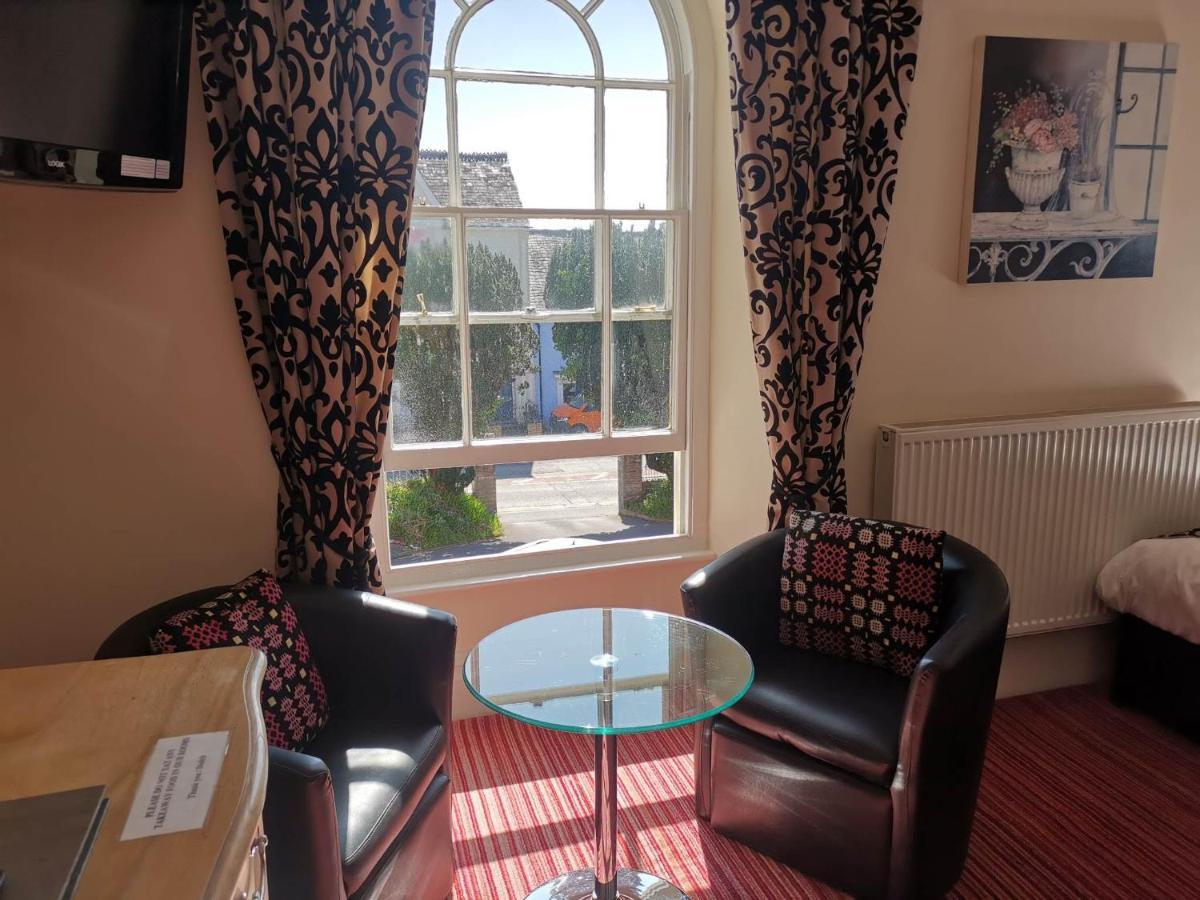 Llety Teifi Guest House Cardigan Buitenkant foto